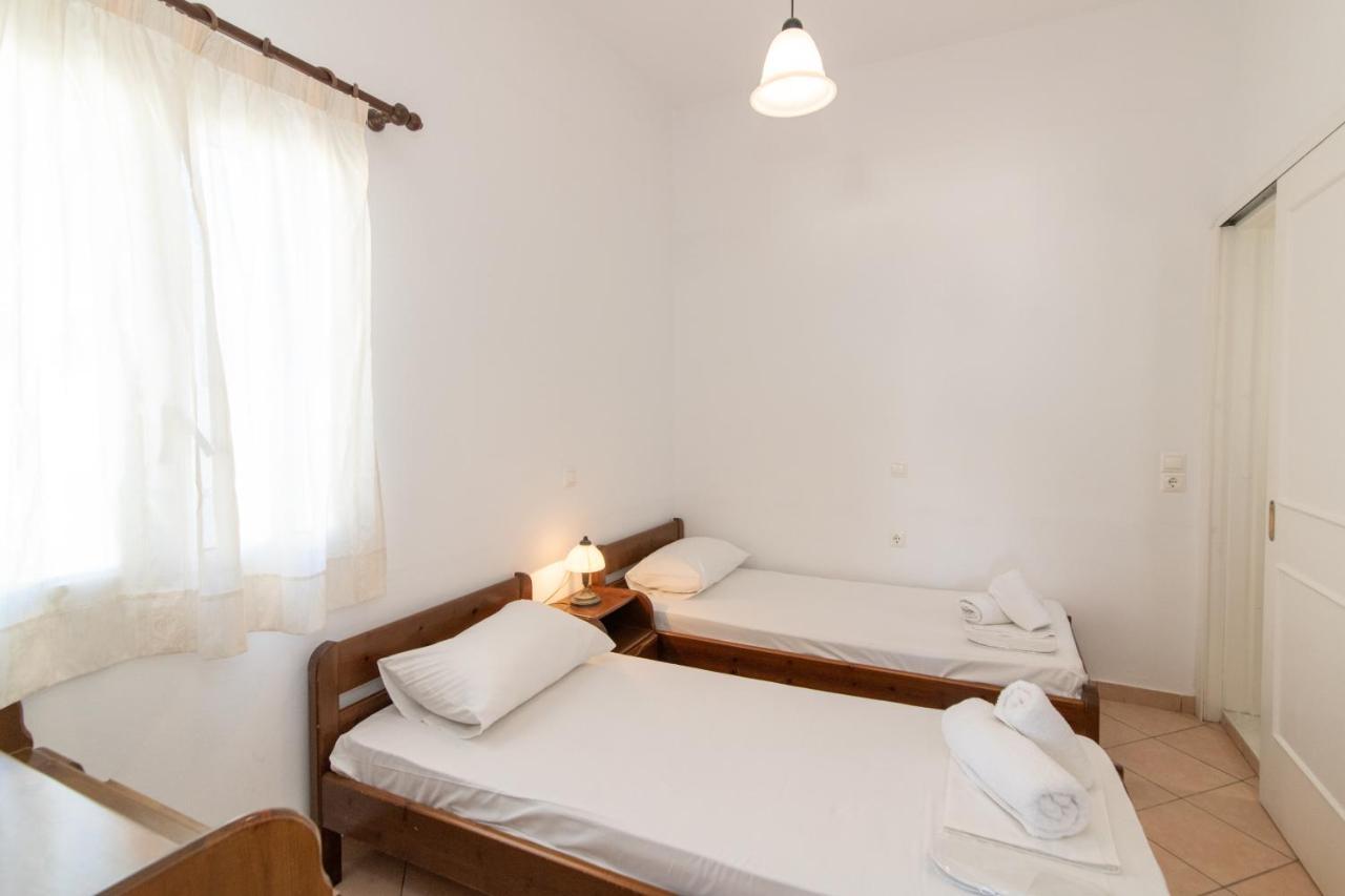 Ferienwohnung Esperides Tínos Exterior foto